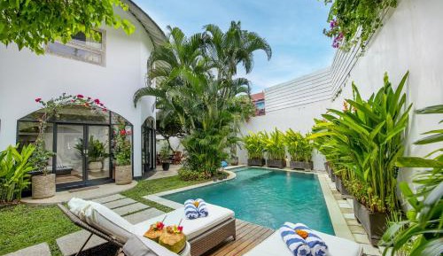 Villa with Private Pool