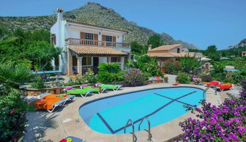 Villa with Private Pool