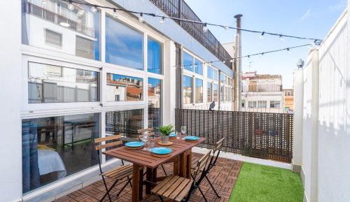 Apartment with Terrace