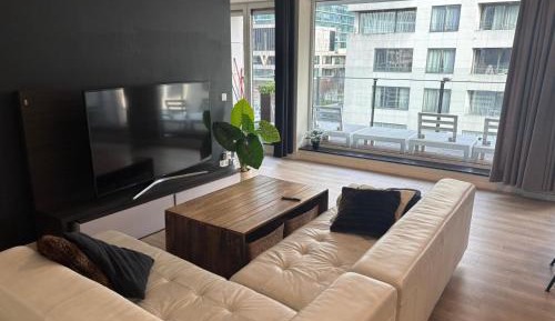 Three-Bedroom Apartment with Balcony