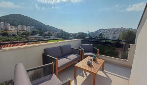 One-Bedroom Premium Apartment with Ocean View