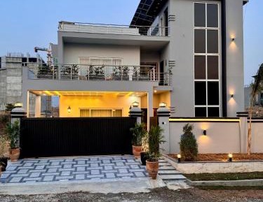 Triple Room with Garden View