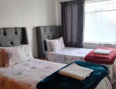 Twin Room with Shared Bathroom