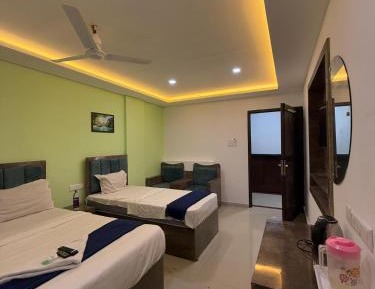 Deluxe Triple Room