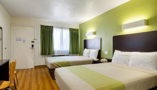 Queen Room with Two Queen Beds - Non-Smoking