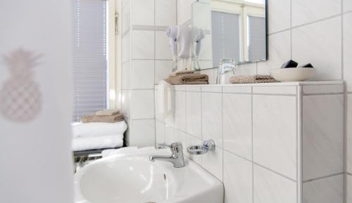 Single Room with Private Bathroom
