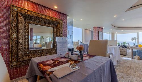 King Suite with Sea View