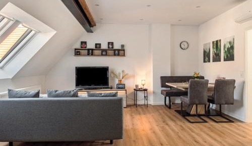 Superior One-Bedroom Apartment