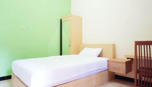 Large Single Room