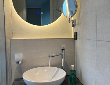 Economy Twin Room