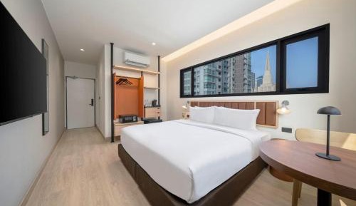 Superior King Room