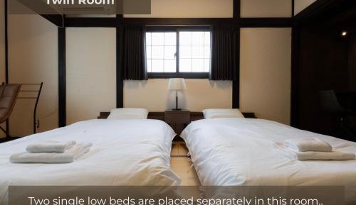 Twin Room with Shared Toilet