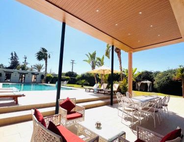 Superior Villa