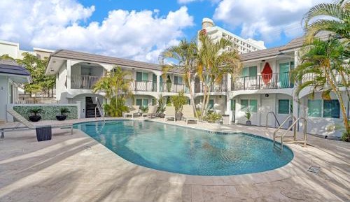 Pompano Unit #9