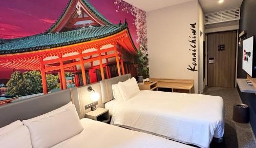 Triple Room
