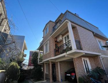 Villa with Garden View