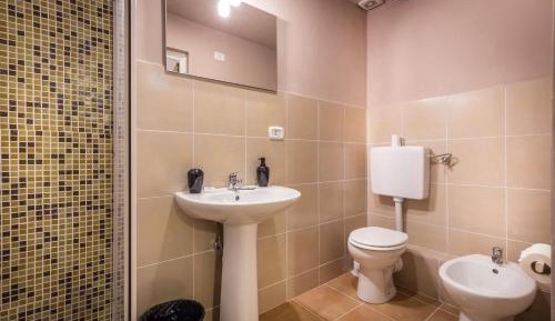 Triple Room with Private Bathroom