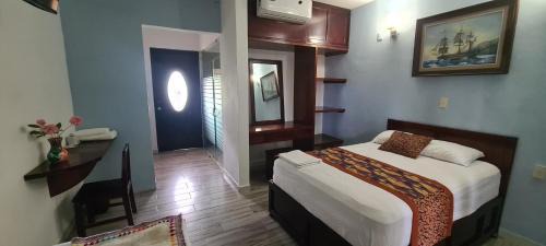 Basic Triple Room