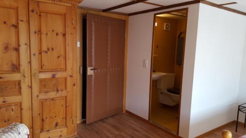 Double or Twin Room with Bathroom