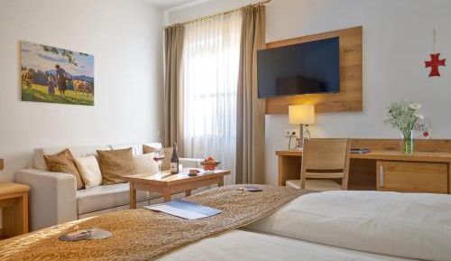 Comfort Triple Room