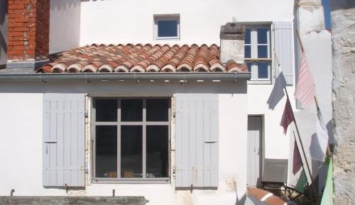 One-Bedroom House