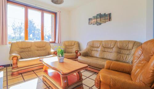 Five-Bedroom Holiday Home