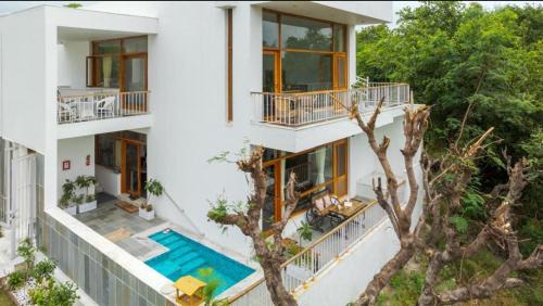 Two-Bedroom Villa