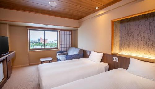 Superior Twin Room - Non-Smoking (3 Adult)