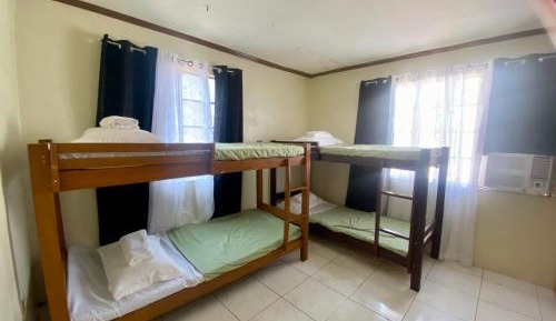 Quadruple Room with Shared Bathroom