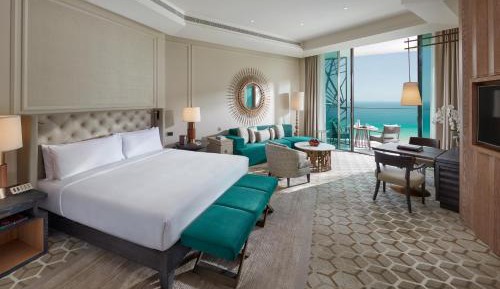 Deluxe Sea View King Room 