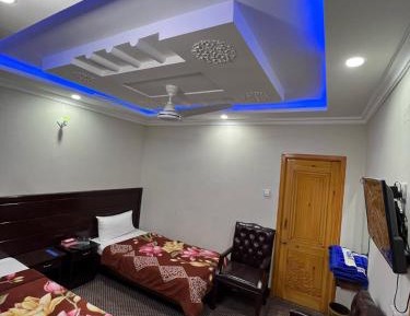 Twin Room with View