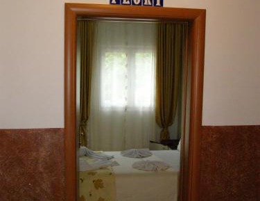 Deluxe Double Room with Extra Bed