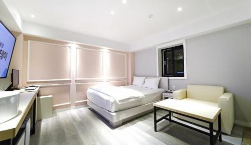 Double Room 2