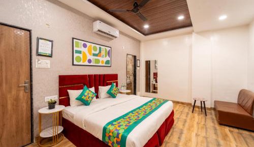 Suite with City View