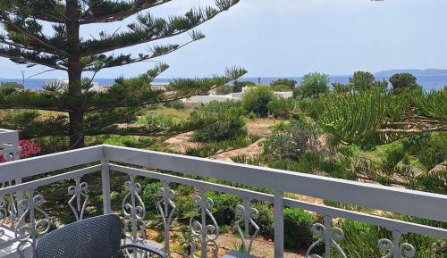 Deluxe Two Bedroom Apartment (4 Adults) - Split Level