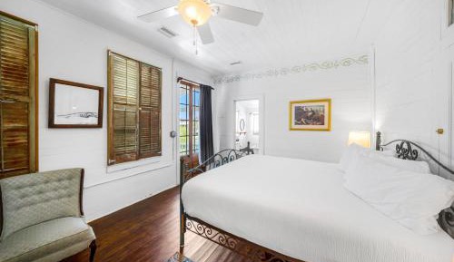 Suite with Balcony