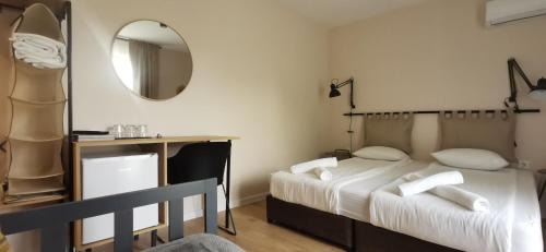 Triple Room with Garden View