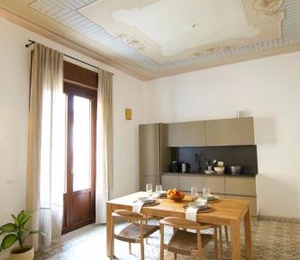 One-Bedroom Apartment with Balcony
