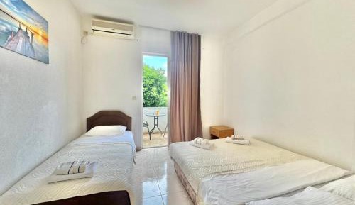 Triple Room with Balcony