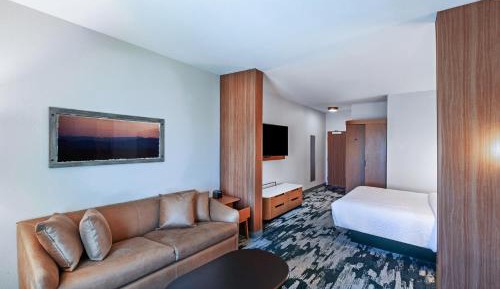 Executive King Studio with Sofa Bed