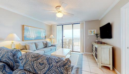 Two Bedroom Apartment 
