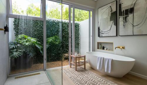 Signature Suite with Lavender View