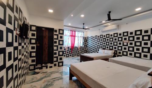 Quadruple Room with Sea View