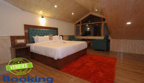 Double Room with Mountain View