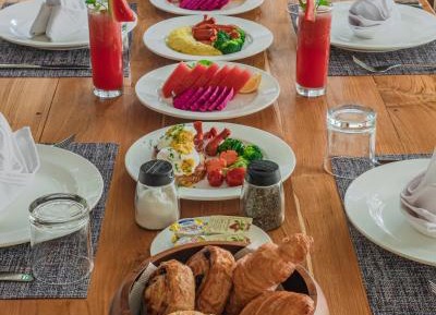 2BR Villa Arthya or Avyathi | 8 mins Drive to Beach, Concierge, Chef on Request