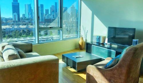 One Bedroom Apartment with One Queen Bed