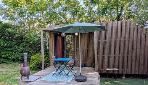 One-Bedroom Apartment with Garden