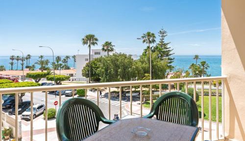 Two-Bedroom Apartment with Terrace and Sea View