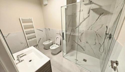 Double or Twin Room with Private Bathroom