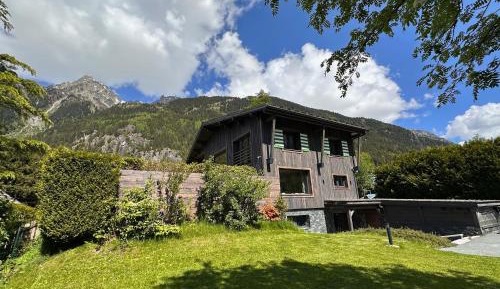 Superior Chalet